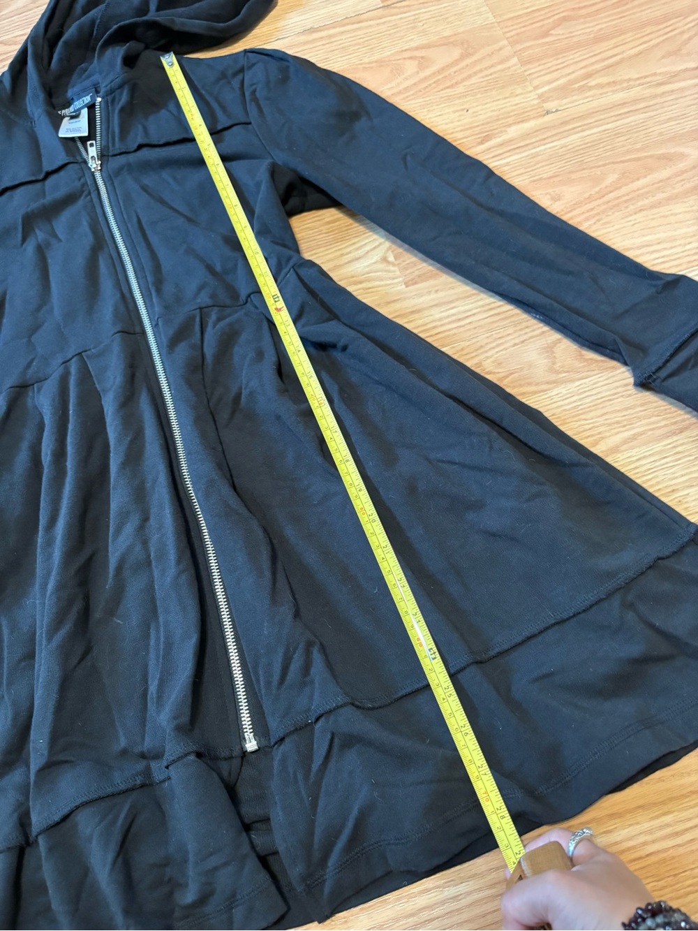 The Pyramid Collection Black Zip Hoodie Jacket - Picture 5 of 9
